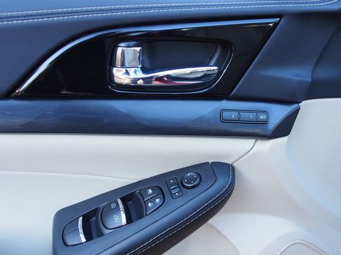 Used 2023 Nissan Maxima Platinum w/ Sport Mat Group image 20