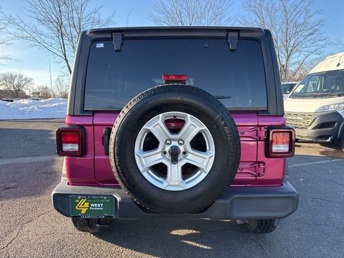 Used 2022 Jeep Wrangler Unlimited Sport image 21