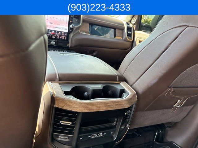 Used 2025 RAM 2500 Limited AWD/4WD image 43
