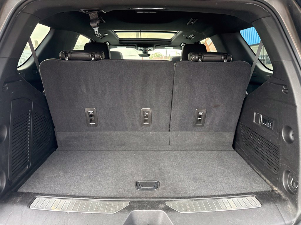 Used 2021 Chevrolet Tahoe Premier w/ Premium Package AWD/4WD image 38