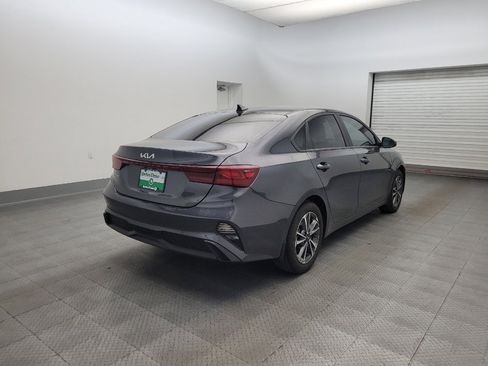 Used 2023 Kia Forte LXS w/ LXS Technology Package image 9