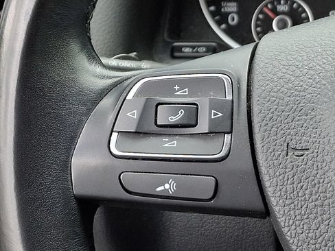 Used 2017 Volkswagen Tiguan Limited w/ Premium Package AWD/4WD image 18