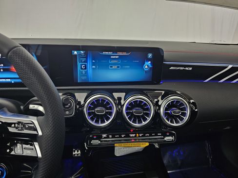 New 2026 Mercedes-Benz CLA 35 AMG 4MATIC image 32