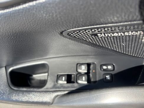 Used 2017 Hyundai Veloster Turbo image 28