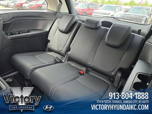 Used 2025 Honda Odyssey EX-L image 24