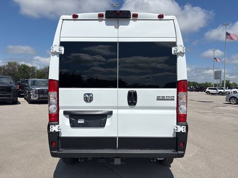 New 2026 RAM ProMaster 2500 w/ Cold Weather Group FWD image 8
