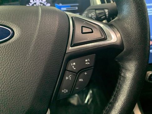 Used 2024 Ford Edge SEL AWD/4WD image 15