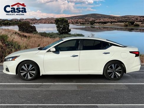 Used 2022 Nissan Altima 2.5 SV image 5