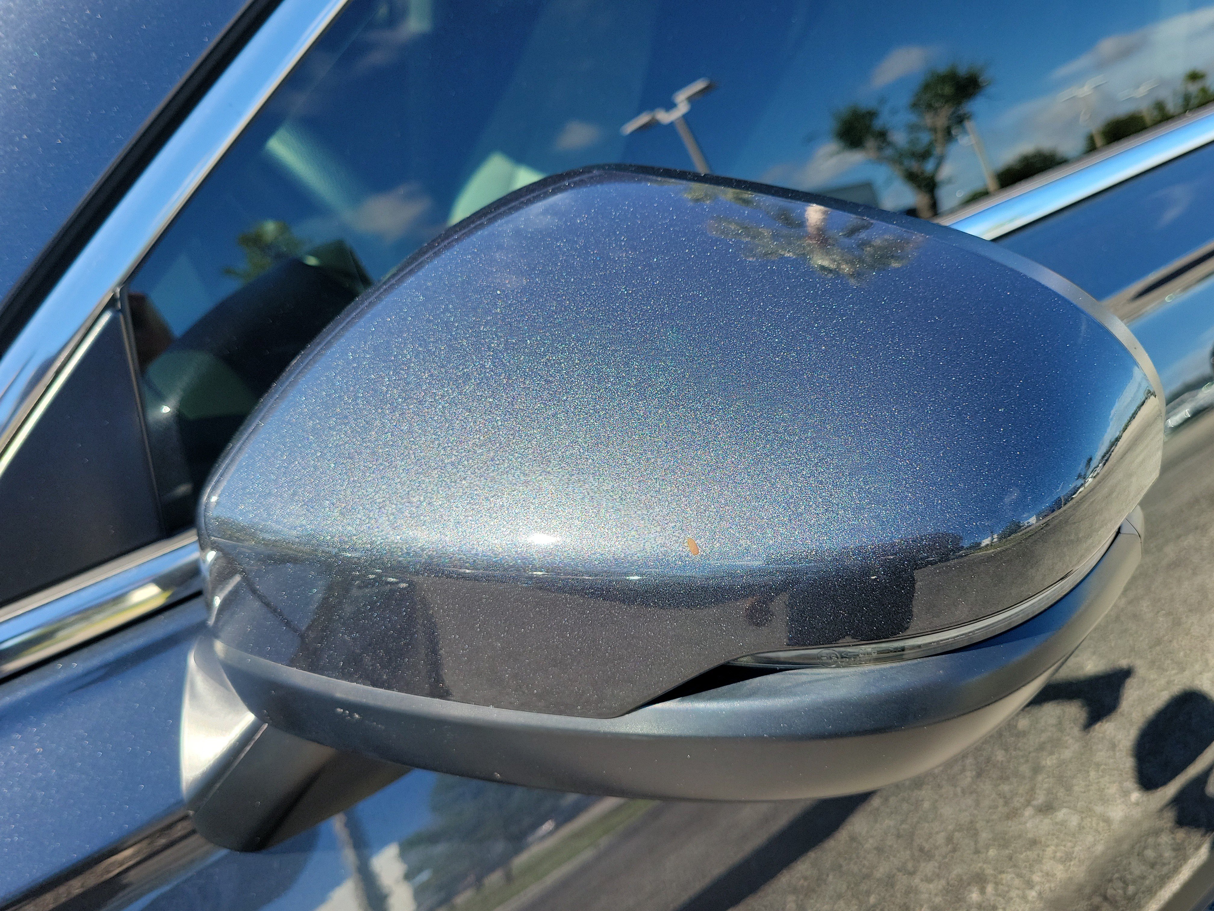 Used 2025 Honda CR-V EX image 10