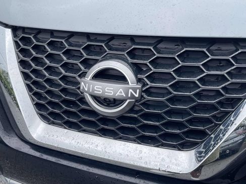 Used 2024 Nissan Murano Platinum w/ Cargo Package FWD image 10
