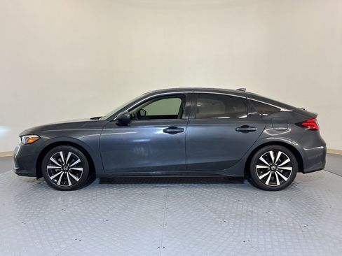 Used 2024 Honda Civic EX-L image 2