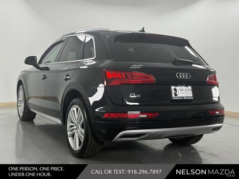 Used 2019 Audi Q5 2.0T Premium Plus w/ Premium Plus Package AWD/4WD image 8