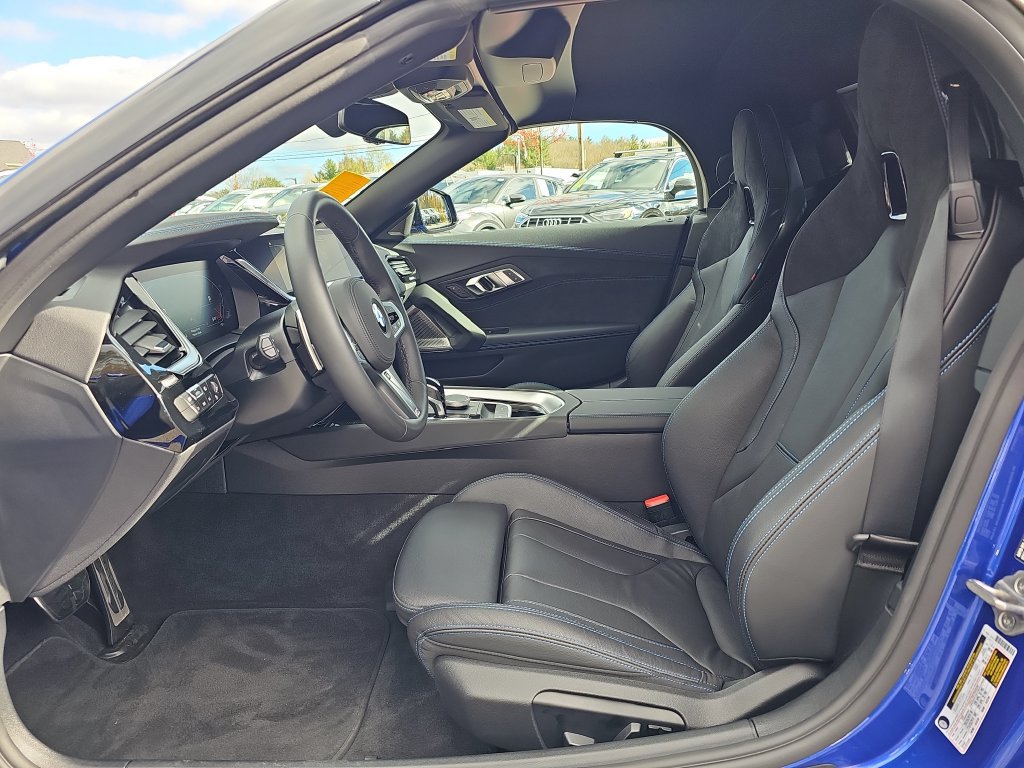 Certified 2026 BMW Z4 sDrive30i w/ Premium Package RWD image 10