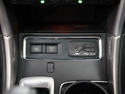 Used 2022 Subaru Ascent Limited w/ Technology Package AWD/4WD image 24