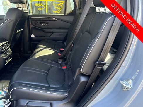 Used 2023 Honda Pilot Elite image 10