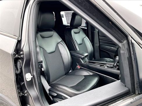 Used 2022 Jeep Compass Altitude w/ Sun and Sound Group image 11