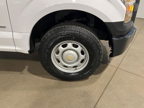 Used 2015 Ford F150 XL image 30