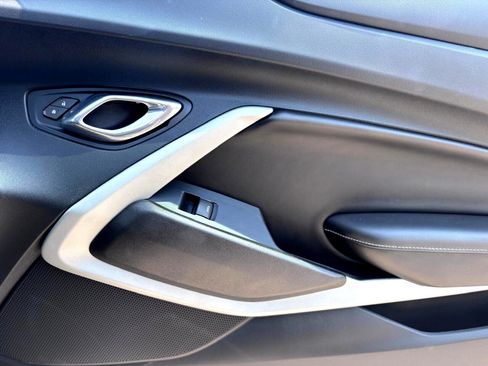 Used 2018 Chevrolet Camaro LT image 24