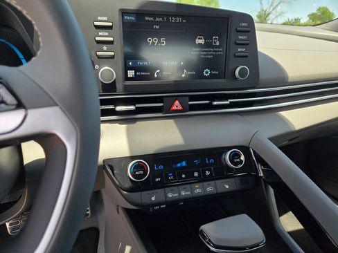 New 2026 Hyundai Elantra SEL Sport Premium FWD image 11