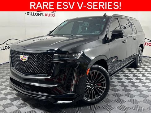 Used 2023 Cadillac Escalade ESV V AWD/4WD image 1