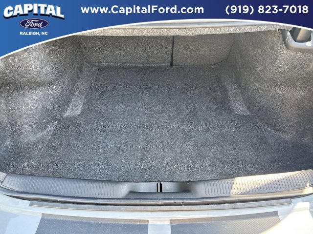 Used 2022 Dodge Charger Scat Pack w/ Dynamics Package RWD image 16