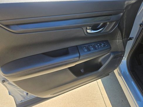 Certified 2025 Honda CR-V Sport image 13
