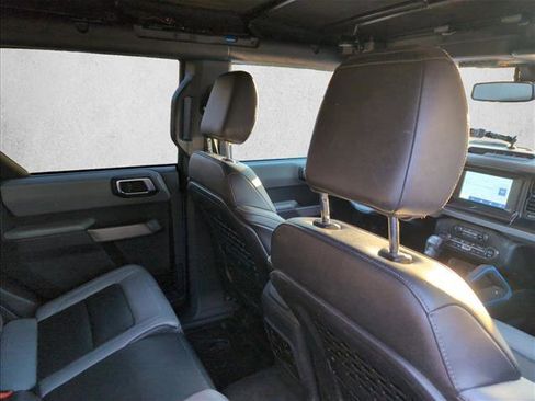 Used 2023 Ford Bronco Black Diamond image 21