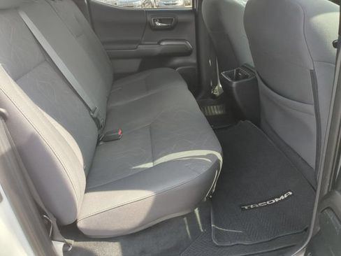 Used 2016 Toyota Tacoma TRD Sport w/ Towing Package RWD image 27