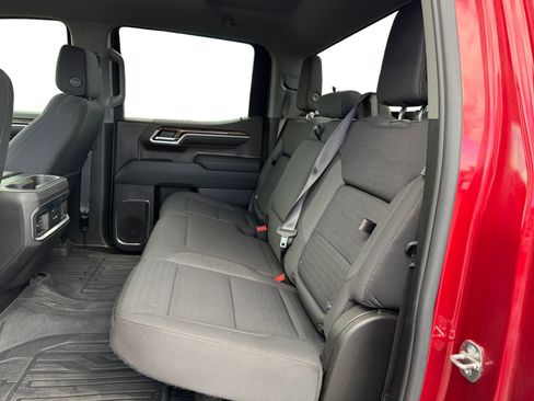 Used 2022 GMC Sierra 1500 Elevation AWD/4WD image 10