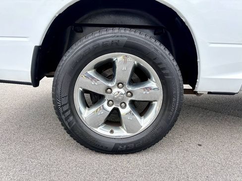 Used 2015 RAM 1500 Big Horn AWD/4WD image 39