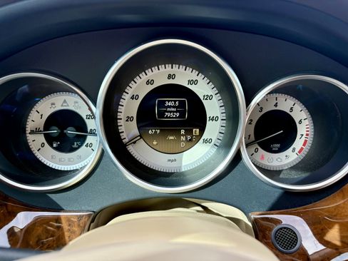 Used 2012 Mercedes-Benz CLS 550 image 18