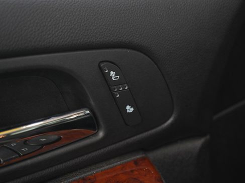 Used 2012 Chevrolet Tahoe LT image 27