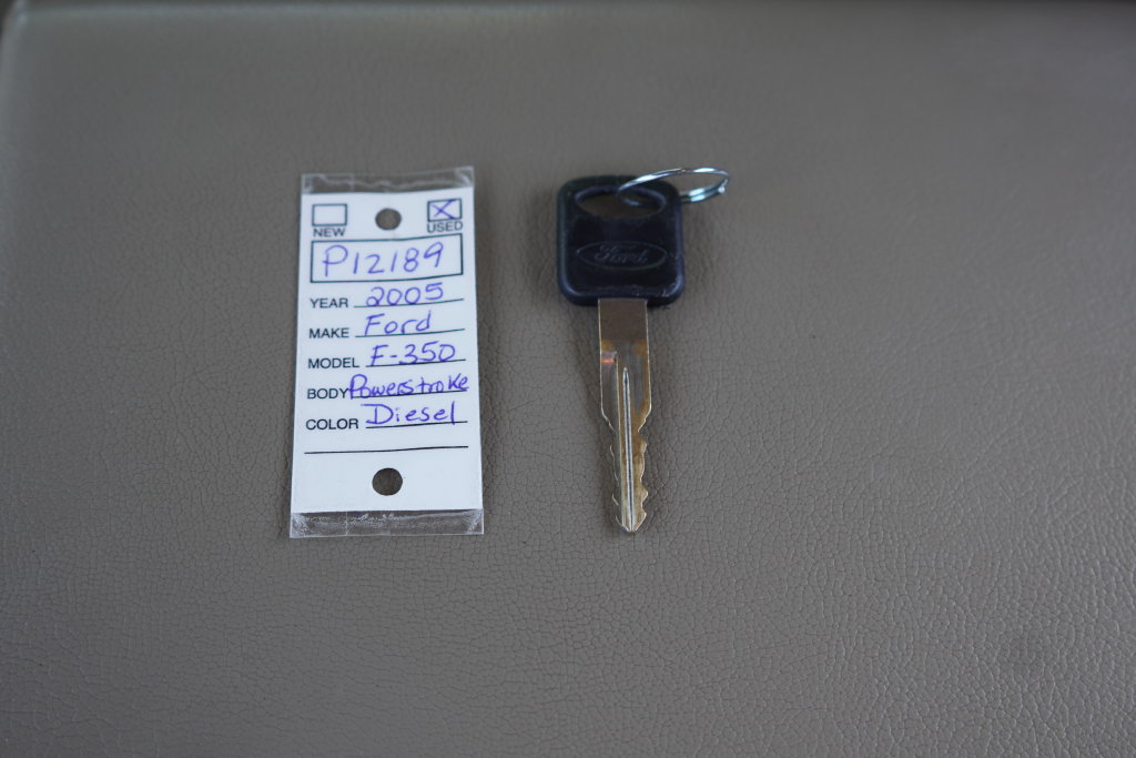 Used 2005 Ford F350 XLT AWD/4WD image 28