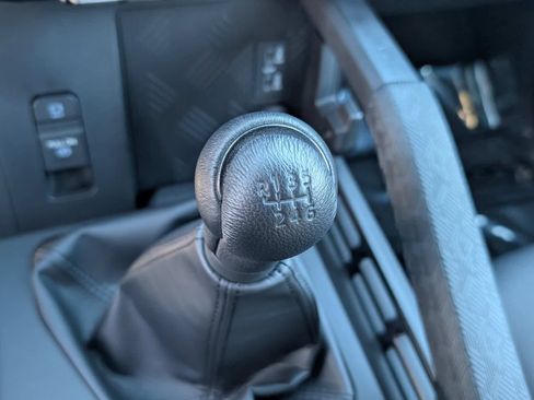 Used 2025 Toyota Tacoma TRD Off-Road image 23