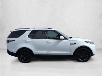 Used 2017 Land Rover Discovery HSE video 4