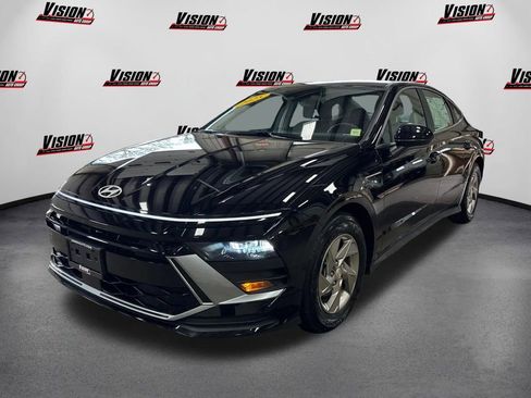 Certified 2025 Hyundai Sonata SE image 1