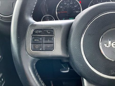 Used 2017 Jeep Wrangler Unlimited Sport AWD/4WD image 18