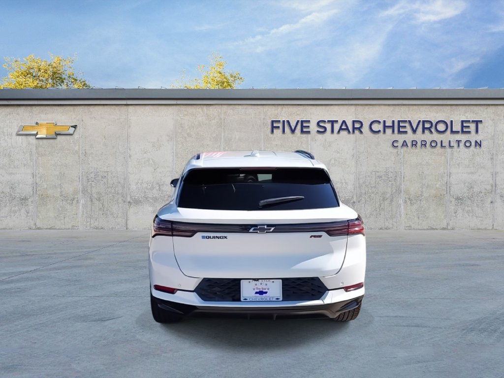 Used 2024 Chevrolet Equinox EV RS FWD image 7