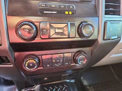 Used 2020 Ford F250 XL w/ STX Appearance Package image 25