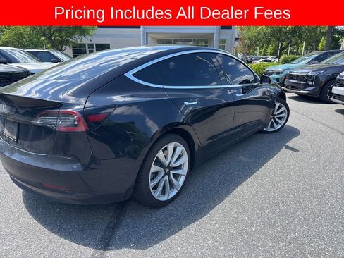 Used 2019 Tesla Model 3 Mid Range RWD image 3