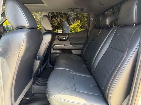 Used 2019 Toyota Tacoma TRD Pro AWD/4WD image 33