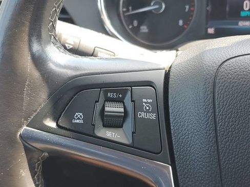 Certified 2020 Buick Encore Preferred FWD image 20