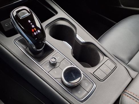 Certified 2022 Cadillac XT4 Sport w/ Cold Weather Package image 27