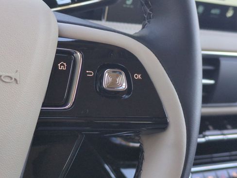 New 2026 Lincoln Corsair Premiere image 26