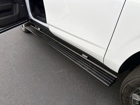 New 2026 Chevrolet Suburban High Country image 35