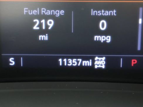 Used 2023 Buick Envision Preferred AWD/4WD image 26