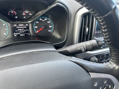 Used 2021 Chevrolet Colorado LT w/ Redline Special Edition image 22