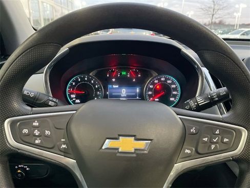 Certified 2022 Chevrolet Equinox LS w/ LS Convenience Package image 11