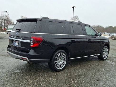 Used 2024 Ford Expedition Max Limited image 12