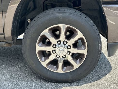 Used 2021 RAM 2500 Limited image 12